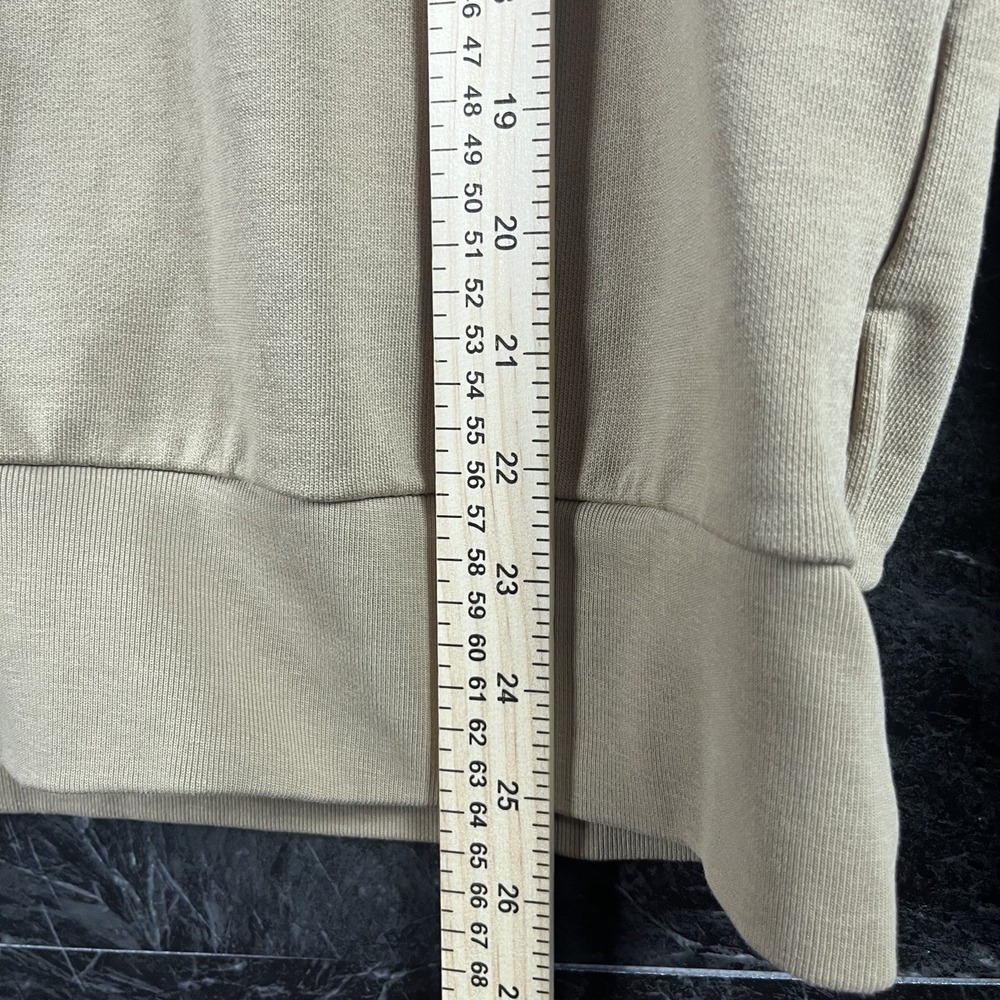 Polo Ralph Lauren Men's Beige Lunar New Year Polo Bear Sweatshirt Medium - Picture 6 of 6